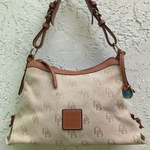 Dooney and Bourke bag purse handbag